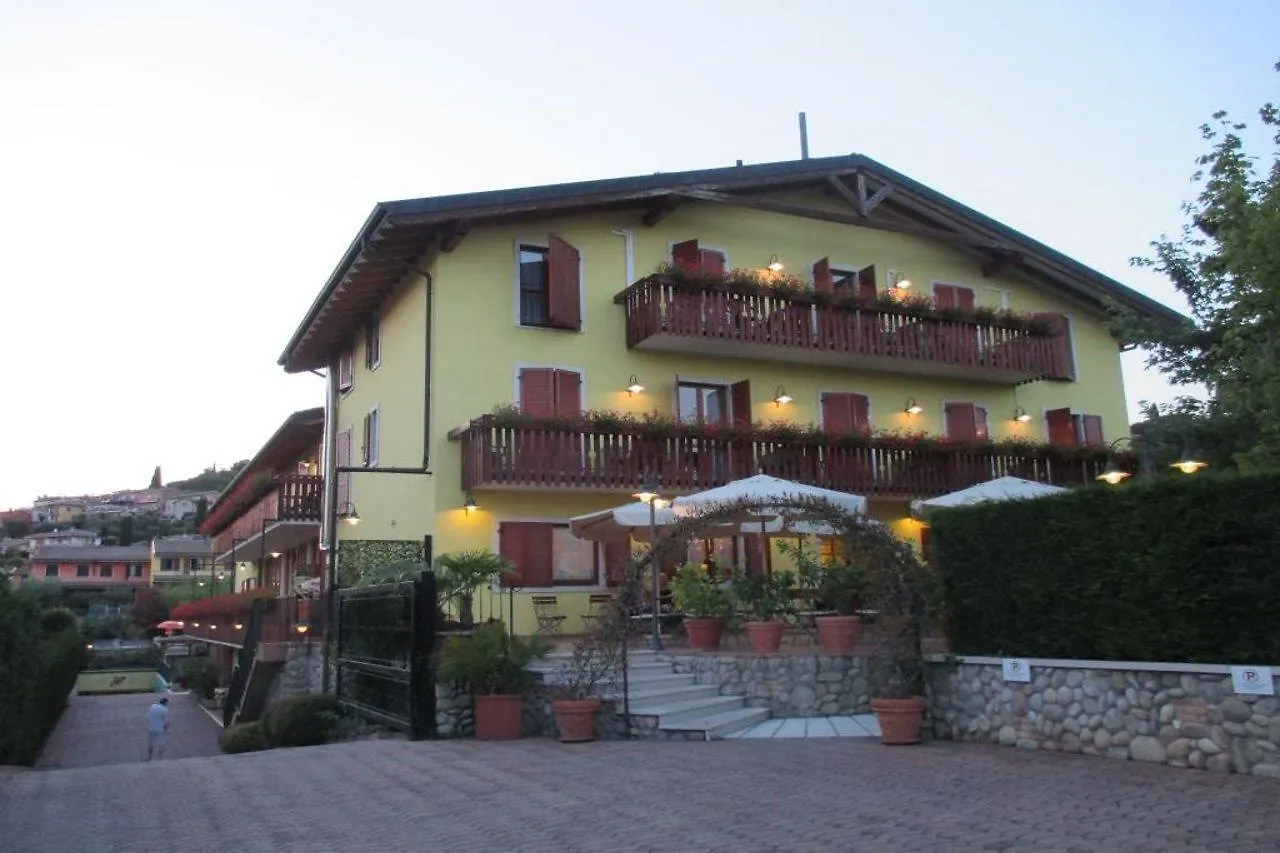 Hotel Romantic Cavaion Veronese Italy