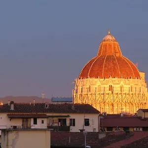 Torre Con Vista 3*, Pisa Italy