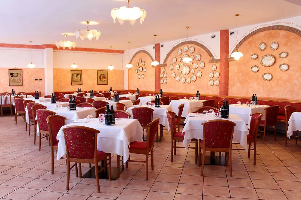 Hotel Romantic Cavaion Veronese 3*,  Italy